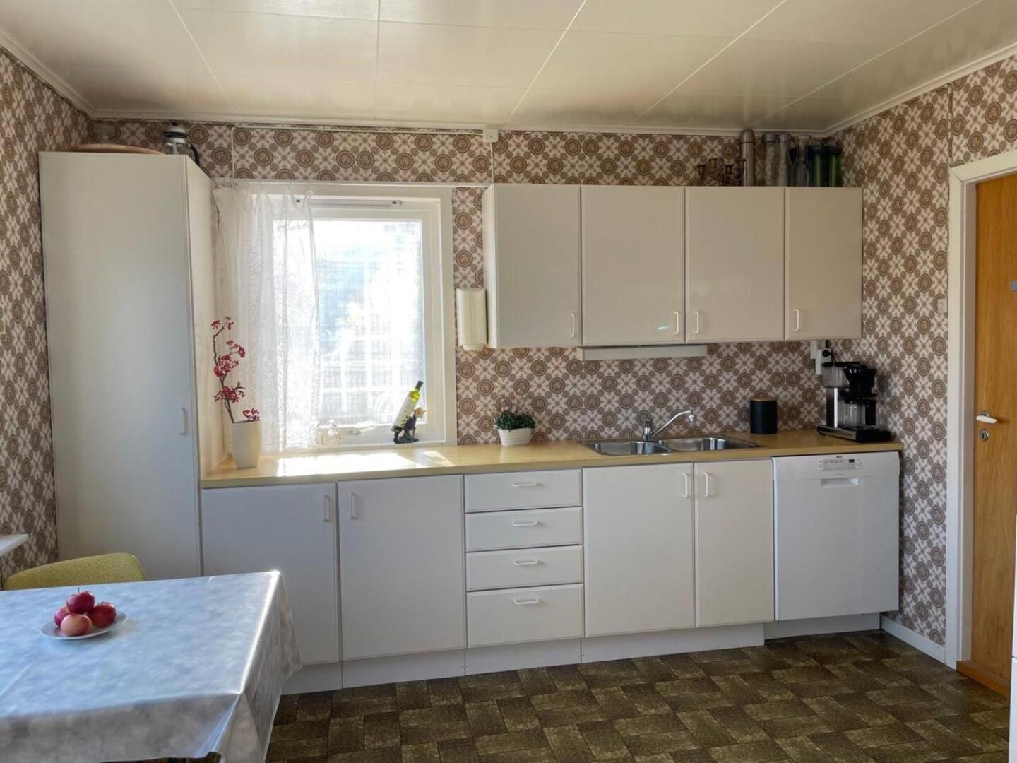 Reinestua * Moskenes