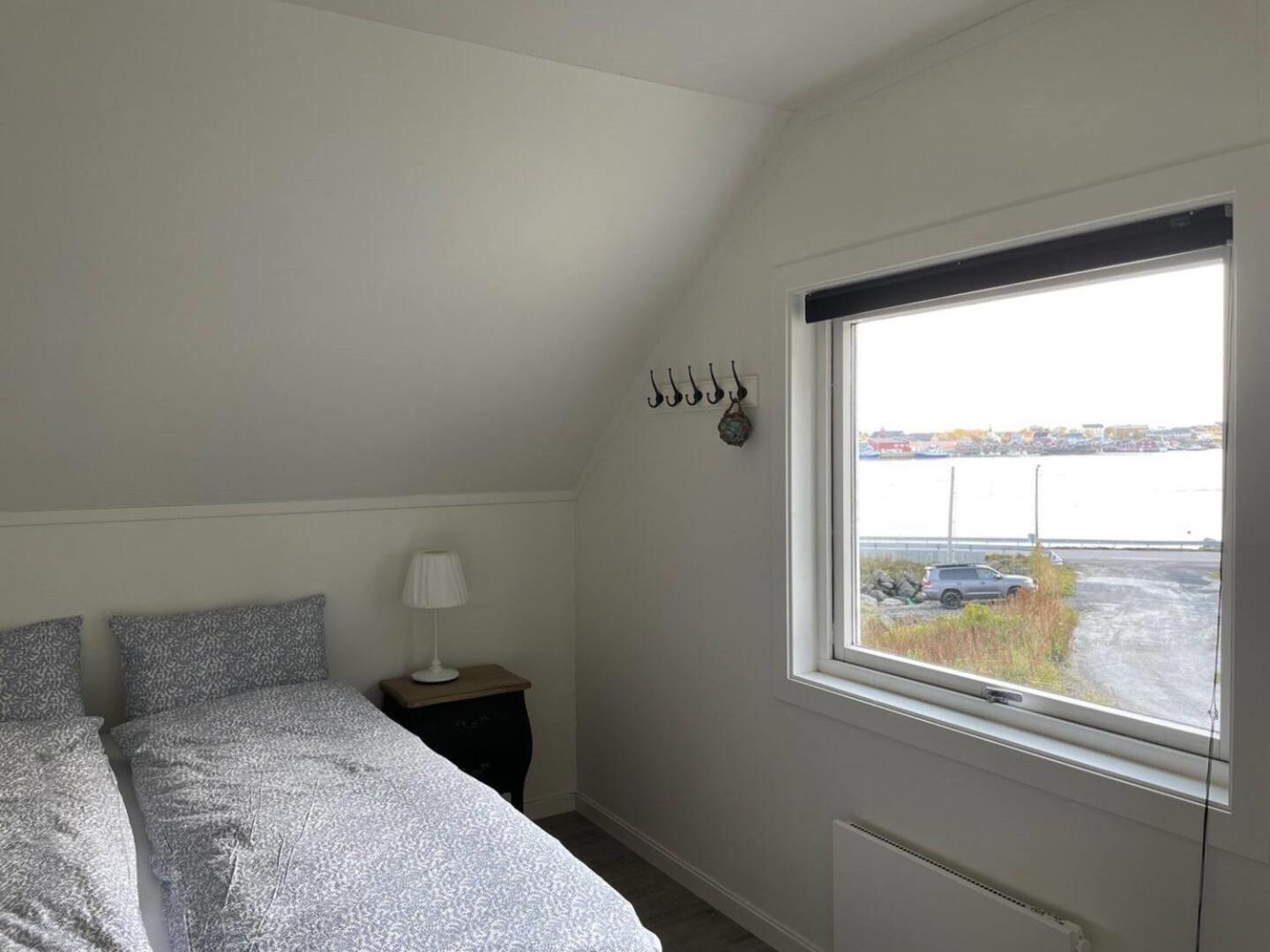 Holiday home Reinestua *